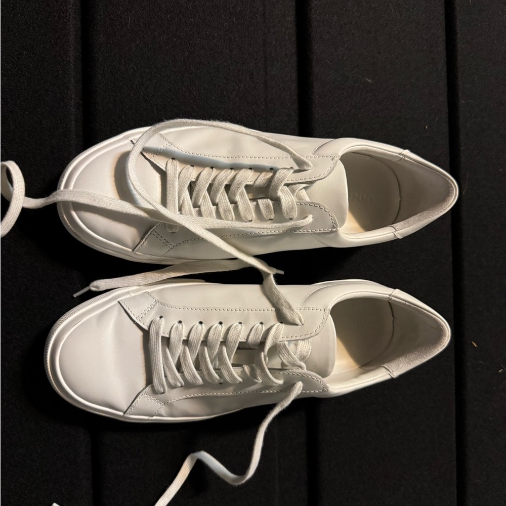 Vince White Fulton Leather Sneakers size 9 M
